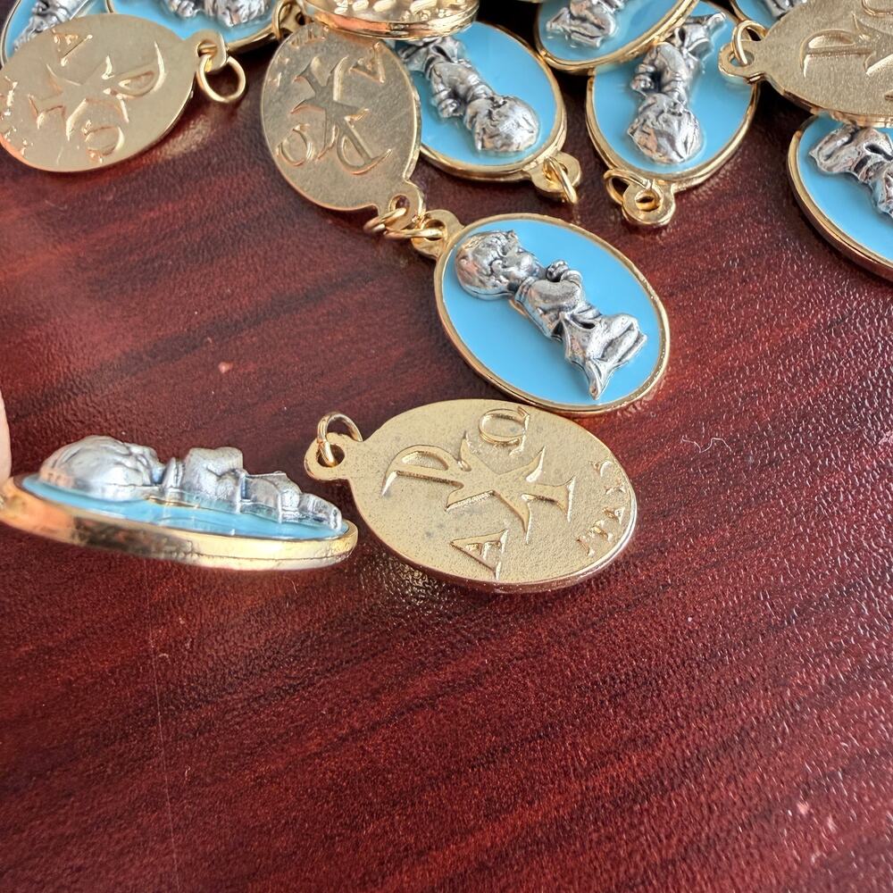 60 Charms, Light Blue Boy Two-Tone Communion Medals, Made in Italy,  Size 1" - Picture 4 of 4